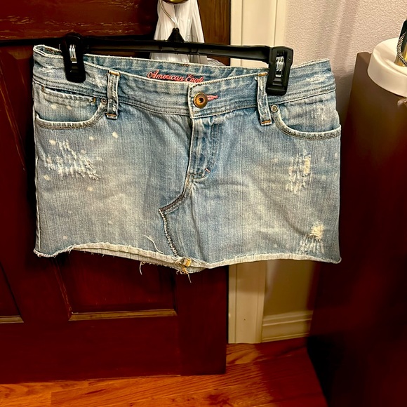 American Eagle Denim Skirt size 8 - Picture 2 of 3